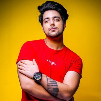 Sidharth Slathia Biography